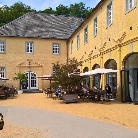 Hotel Schloss Dyck Juchen Экстерьер фото