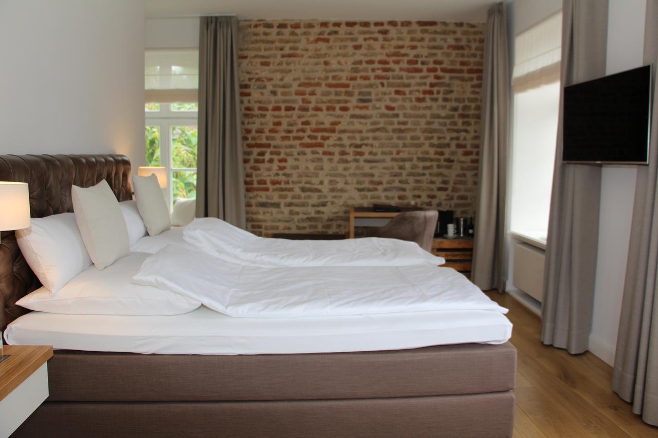 Hotel Schloss Dyck Juchen Экстерьер фото
