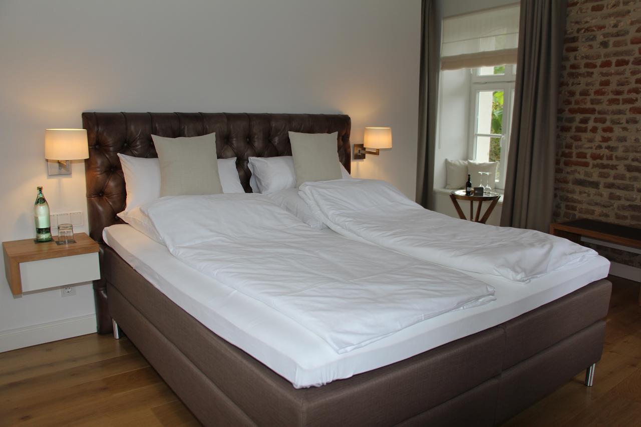 Hotel Schloss Dyck Juchen Экстерьер фото